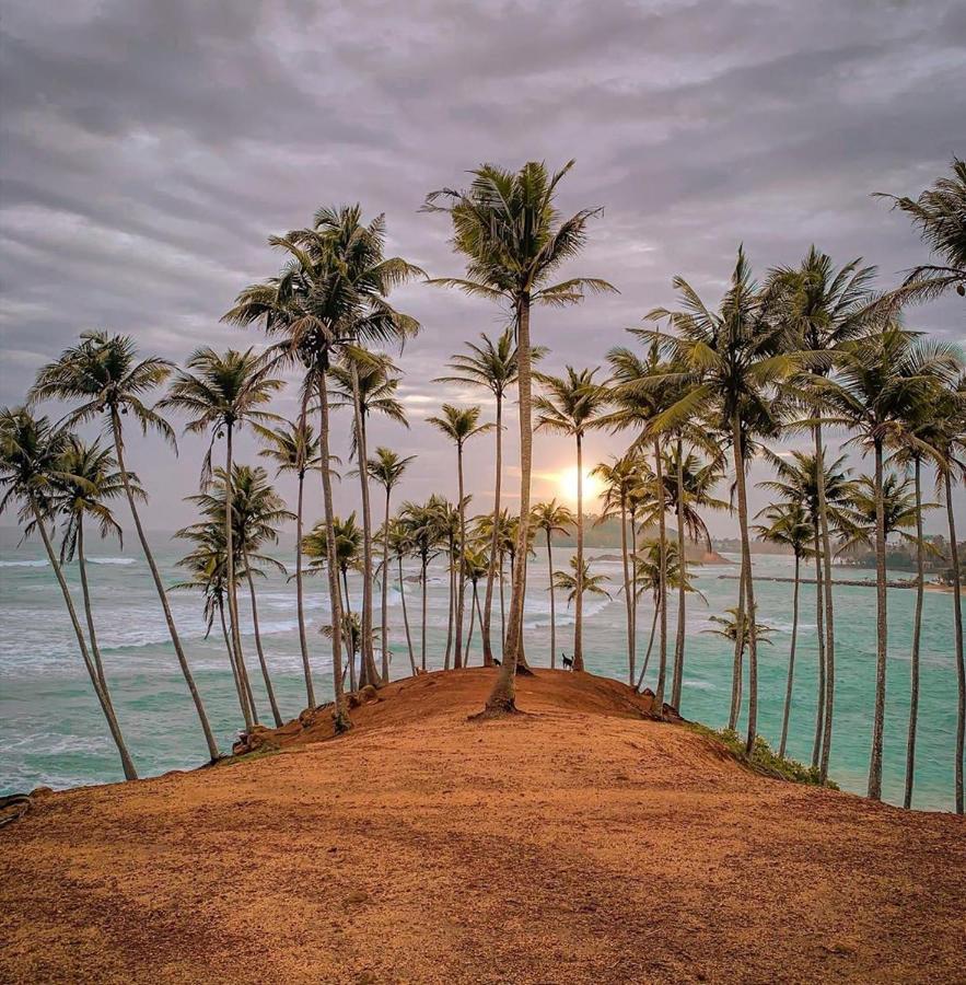 Готель Coconut Reach Мірісса Екстер'єр фото